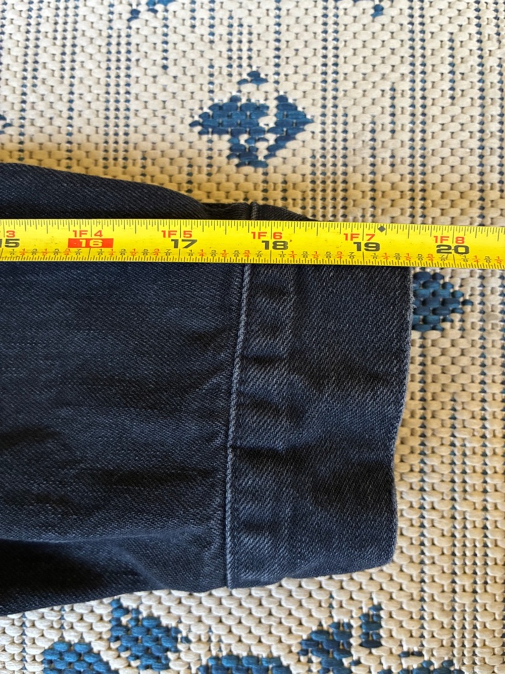 2-Piece Two-Tone GUESS? Jeans Jacket and Jorts Set - M Jkt / 26" Shorts - Picture 7 of 10